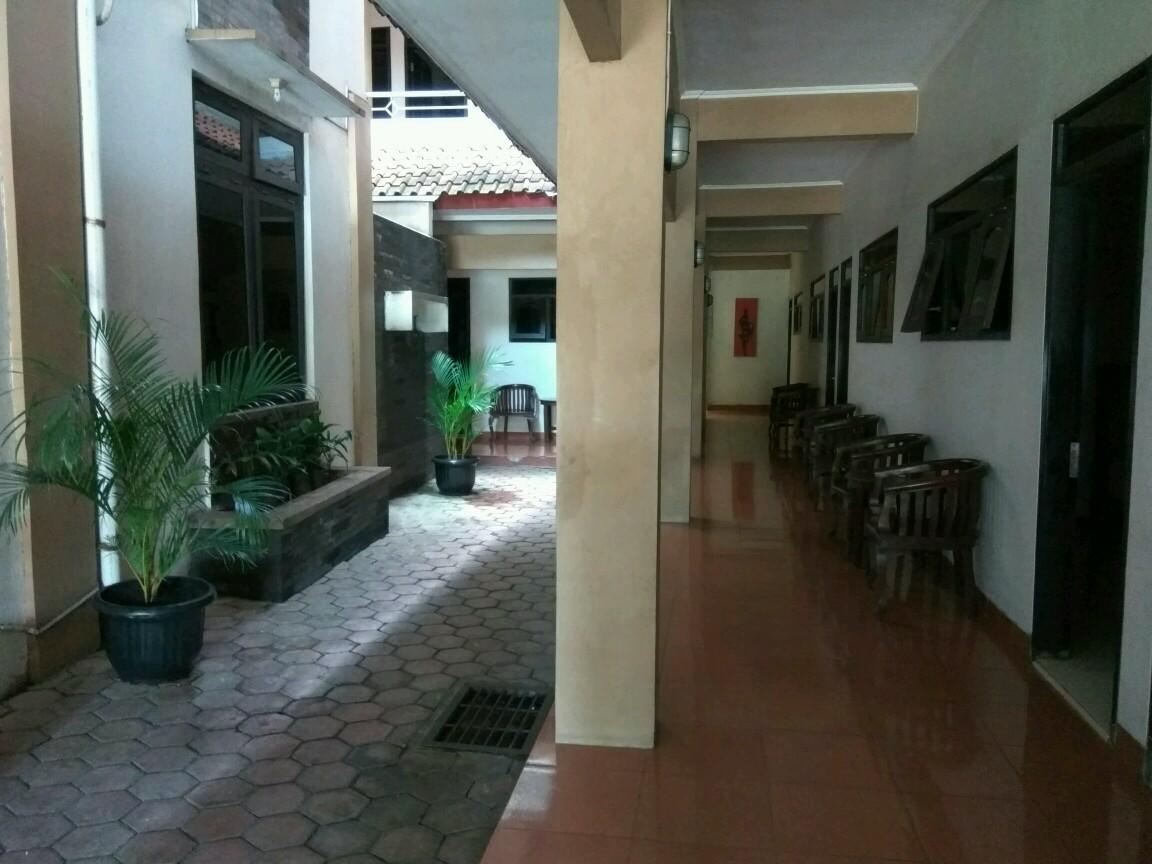 Graha Hotel Sragen Exterior foto